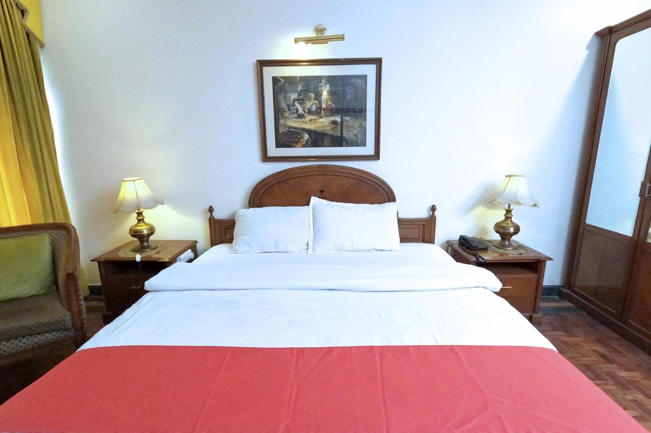 Fabexpress Kwality Regency Otel Chandīgarh Dış mekan fotoğraf